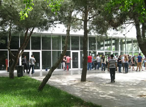 İTÜ Merkezi Derslik Binası